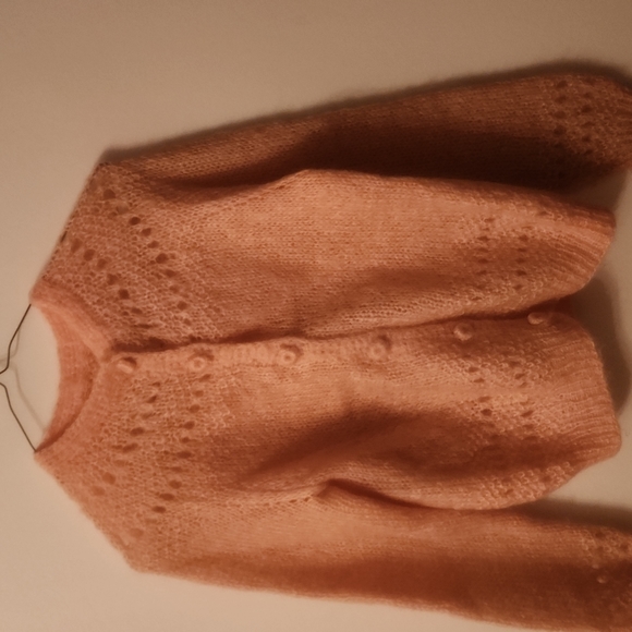 VINTAGE GRANNY BUTTON DOWN SWEATER - Picture 8 of 8